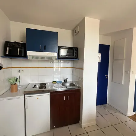 Apartament T2 Renove Avec Piscine Chauffee Proche Thermes, Parking Et Wifi - Fr-1-541-164
